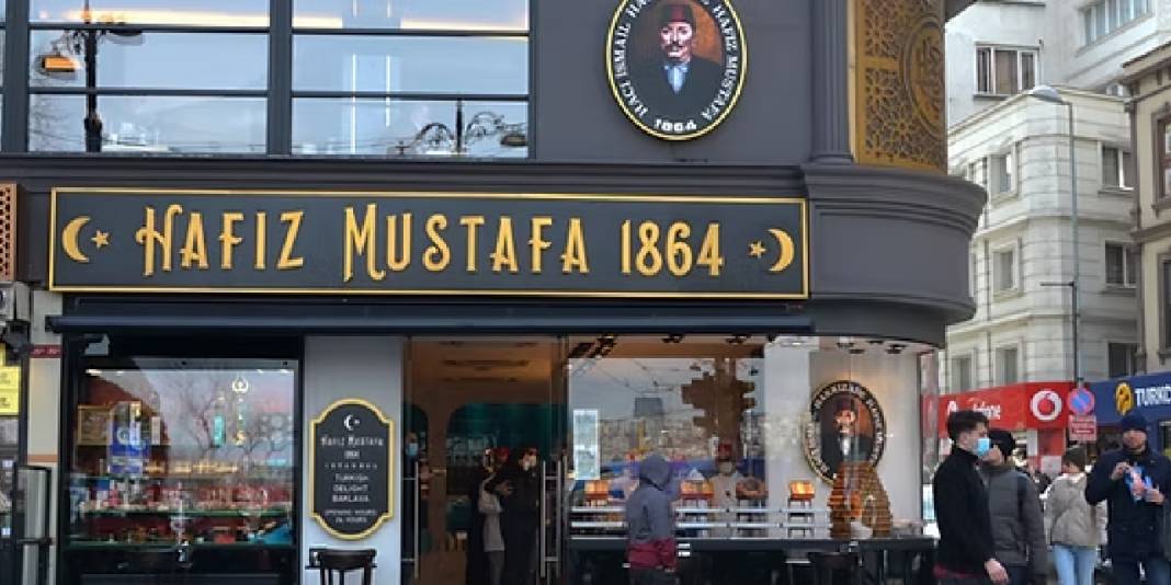 Dünyanın en iyi tatlıcıları listelendi: İlk 10'da iki Türk var 10